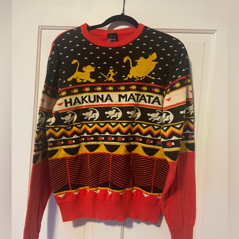 Disney lion king Christmas /knit sweater